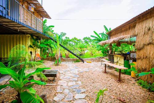 Phong Nha A Little Leaf Homestay - 숙소 외관