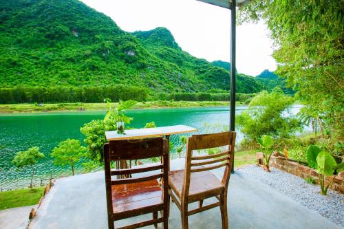 Phong Nha A Little Leaf Homestay - 발코니/테라스