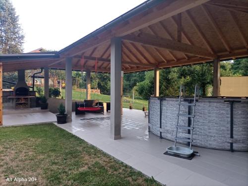 Úszómedence, Family friendly house with a swimming pool Mihalic Selo, Karlovac - 20284 in Duga Reza