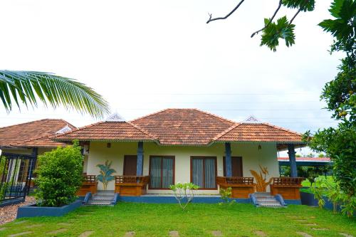 KOTTACKAL NATURE INN