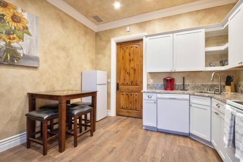 Bella Casa Di Vino - Villa in Temecula, USA
