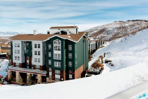 Marriott's MountainSide - image 8