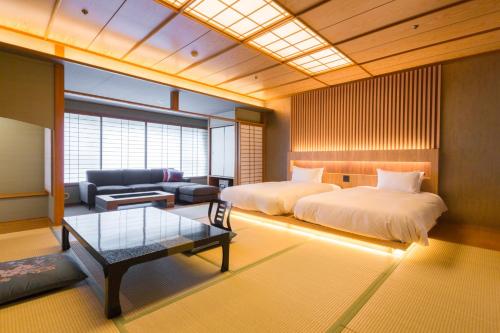 Japanese-Style Room