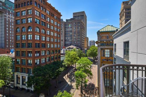 SpringHill Suites Memphis Downtown