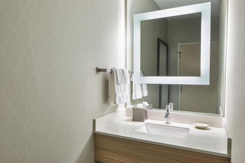 SpringHill Suites Memphis Downtown SpringHill Suites Memphis Downtown