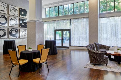 SpringHill Suites Memphis Downtown SpringHill Suites Memphis Downtown