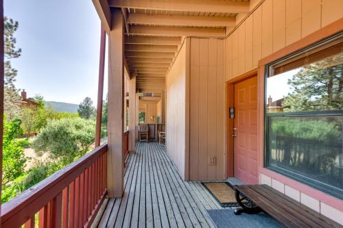 Angel Fire Studio with Fireplace, Walk to Resort! thumb 3