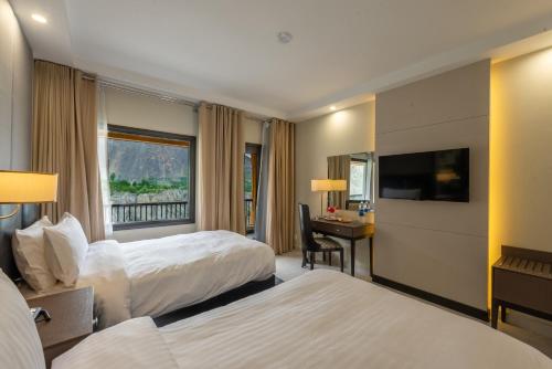 2 twin beds