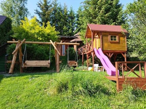 3 bedrooms, 7 beds
