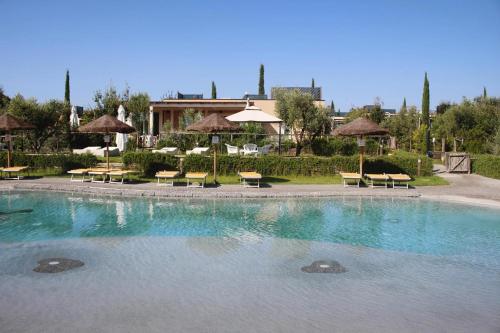 Apartment in Cecina with garden