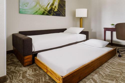 SpringHill Suites by Marriott Manchester-Boston Regional Airport