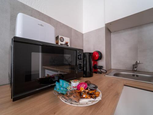 Appartement tout équipé balcon à 5min de la gare St Charles, Marseille (photo 3)