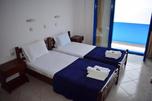  Zorbas Studios in Agia Roúmeli