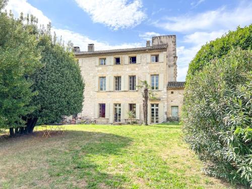 Le Castellas, demeure historique, rénovée, piscine - Location, gîte - Collias