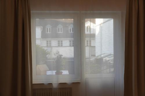 Bright, spacious apartment with a lovely terrace in the heart of Aachen, Ахен (фото 9)