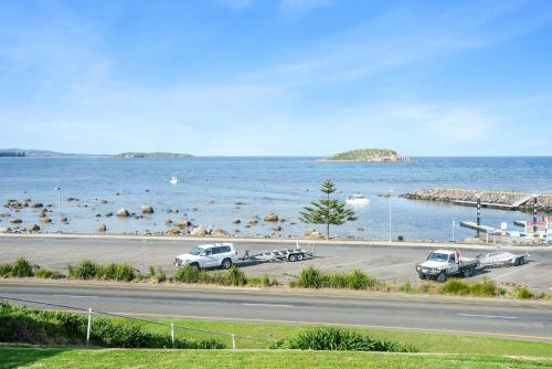 Panoramic Views Over the Bay