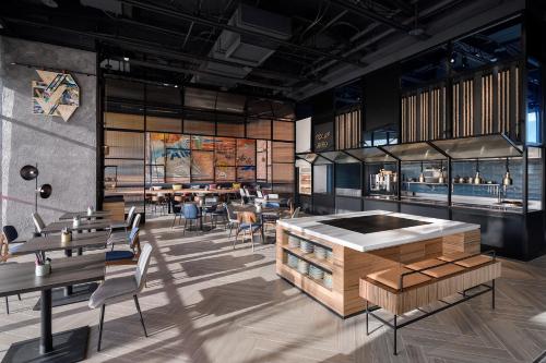 ห้องอาหาร, Aloft Tainan Anping in เขตอานผิง