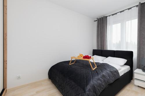 Comfy Apartments Łużycka with Parking & Balcony by Renters