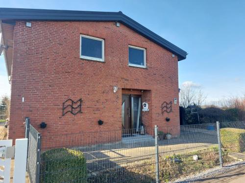 Ferienwohnung Asmuss in Rabenholz - image 2