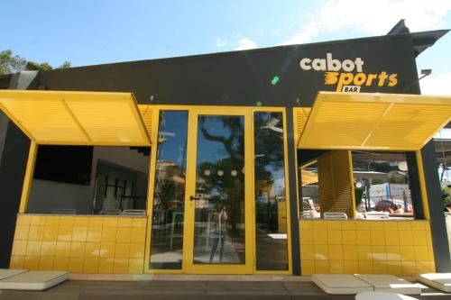 Cabot Tres Torres Apartamentos