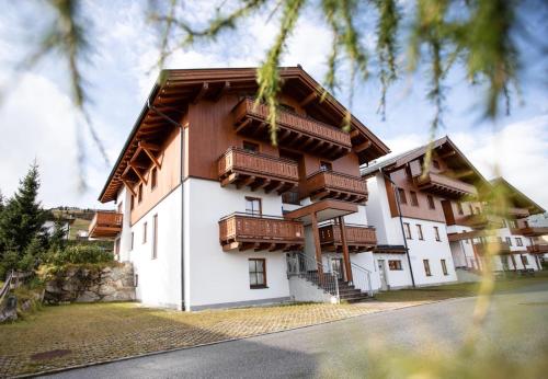 Ferienwohnung Hochkrimml 19 __1-4, Unterkunft in Königsleiten