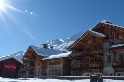 Montagnard - 4 bedroom apartment with stunning views