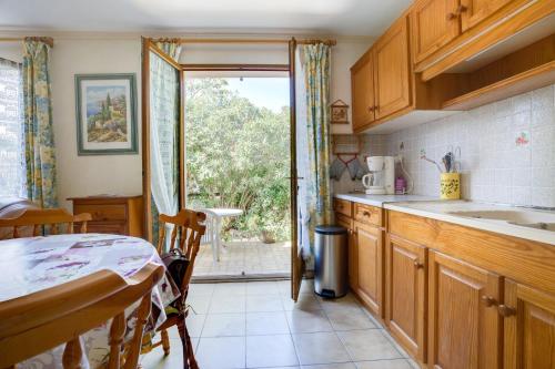 Kitchen, Maison de charme a Agde avec jardin et terrasse in Le Grau d'Agde