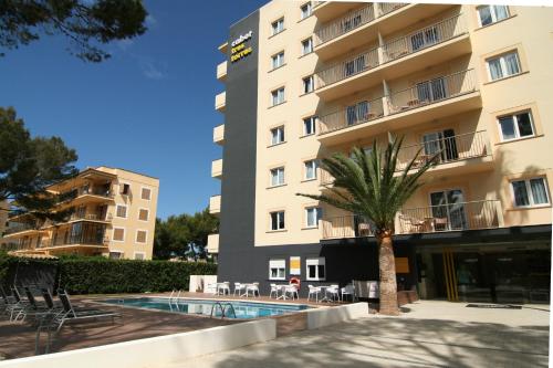 Cabot Tres Torres Apartamentos