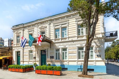 475194245 Boulevard Hotel Batumi