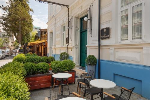 475194339 Boulevard Hotel Batumi