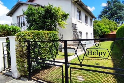 Villa 15 pers - Jardin Arbore - Calme - Parking - Location, gîte - Pau