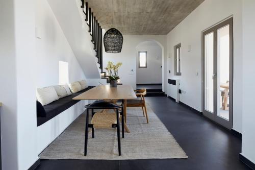 Myst Boutique Hotel - image 2