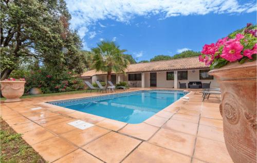 Lovely Home In Vias With Outdoor Swimming Pool - Vias