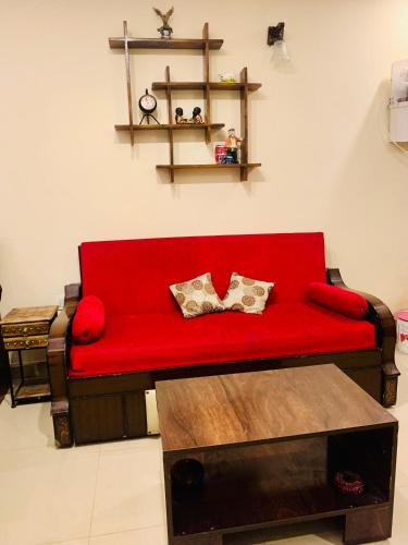 Luxury Studio by Foothills Holiday Homes