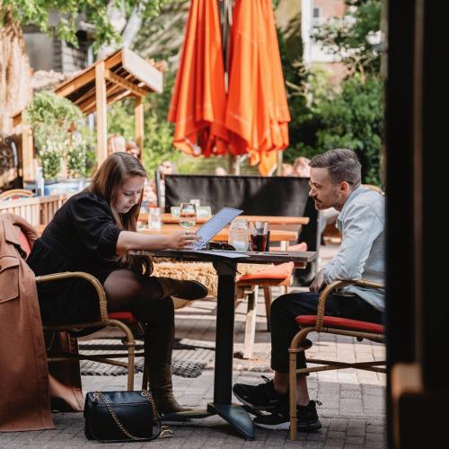 Lange Jan Hotel - main image