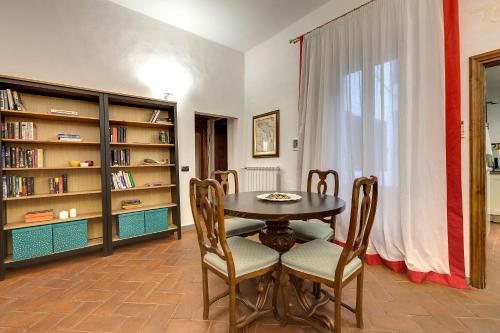 Ognissanti Apartment by Mamo Florence, Florencie