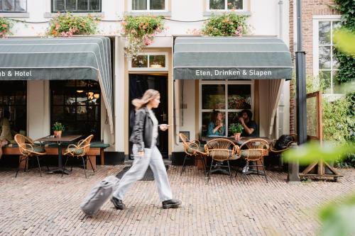 Erkély/terasz, Long John's Pub & Hotel in Lieve Vrouwekerkhof
