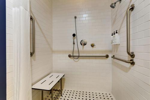 Fairfield Inn & Suites by Marriott Fort Worth I-30 West Near NAS JRB - image 14