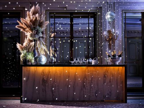 475236320 Le Meurice – Dorchester Collection