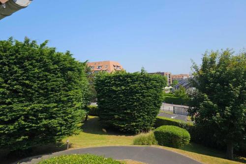 Bright cozy cocoon near the sea Bright cozy cocoon near the sea