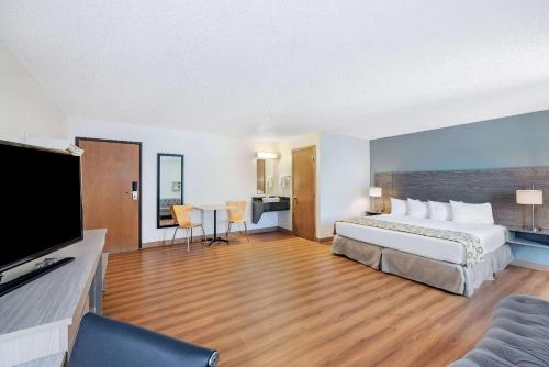 Motel 6-Gillette WY - image 13