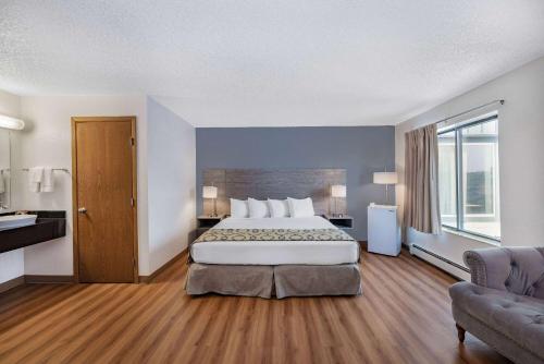 Motel 6-Gillette WY - image 10