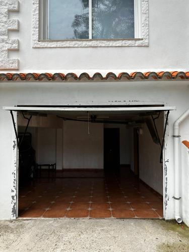 Hotelli välisilme, Villa Rosa Rasero in Rafelguaraf
