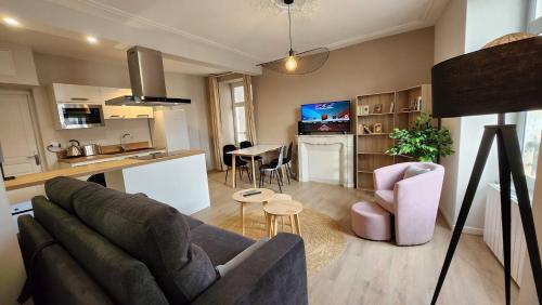 Les Appartements de Louis Spacieux-centre ville-mairie in リモージュ