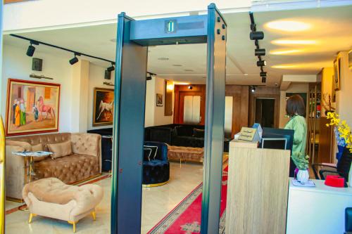 לובי, Hotel Belle Vue et Spa in מקנס