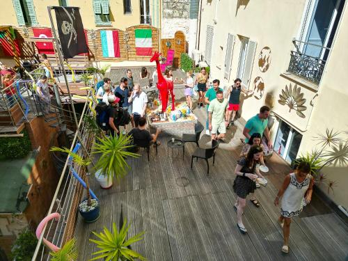 Antares hostel – Nice, CT