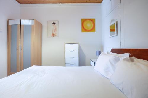 Lovely Apt in Bairro Alto - main image