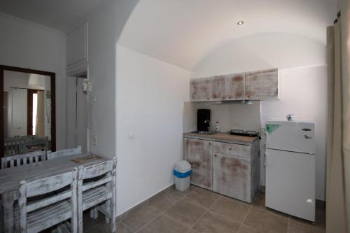 Orfeas Apartments - image 7