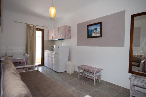 Orfeas Apartments - image 11