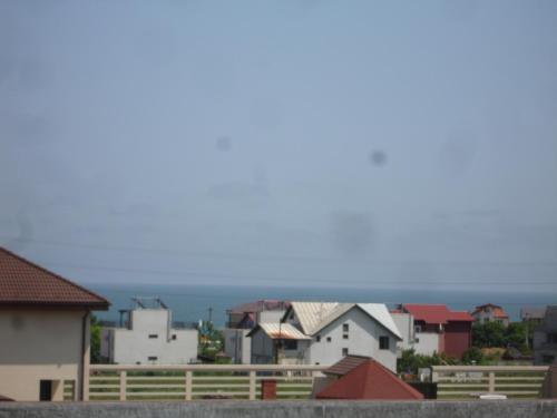 Three-Bedroom Villa image 9